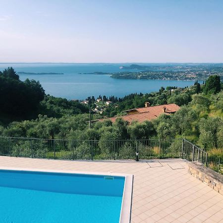 Casa Cecilia, 2 Bedrooms, 1 Bathroom, Lake View, Pool Gardone Riviera Exterior photo