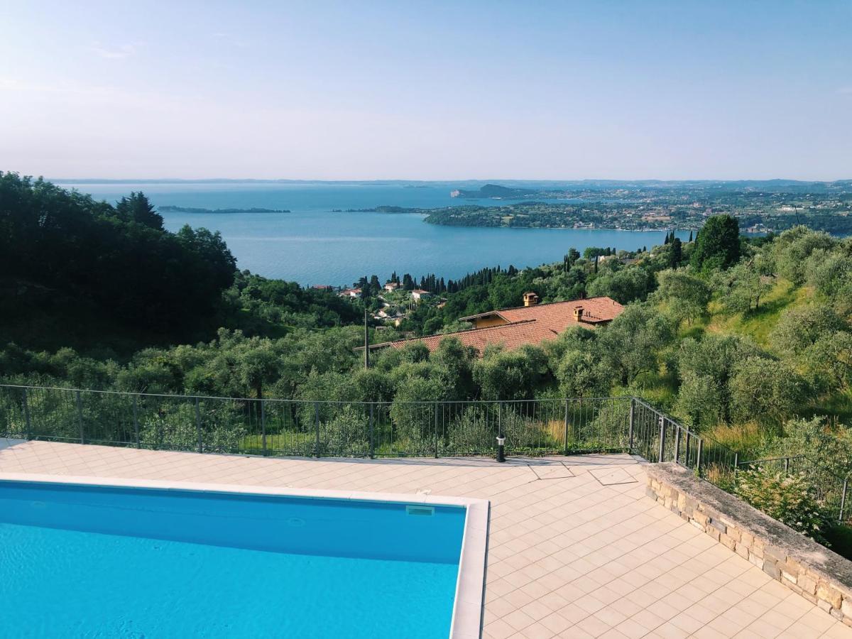 Casa Cecilia, 2 Bedrooms, 1 Bathroom, Lake View, Pool Gardone Riviera Exterior photo